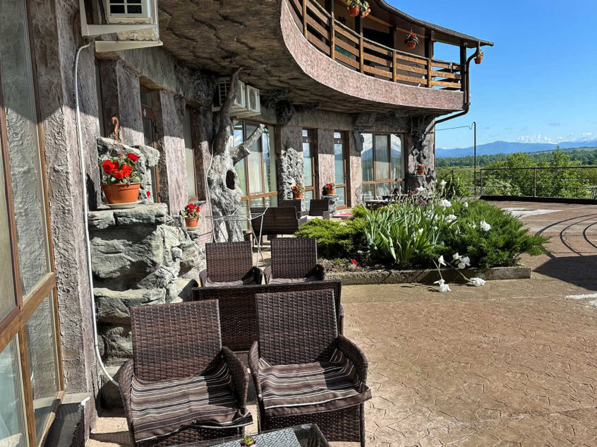 1752754851122240 Optimized